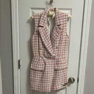 VENUS Pink and White Tweed Sleeveless Vest